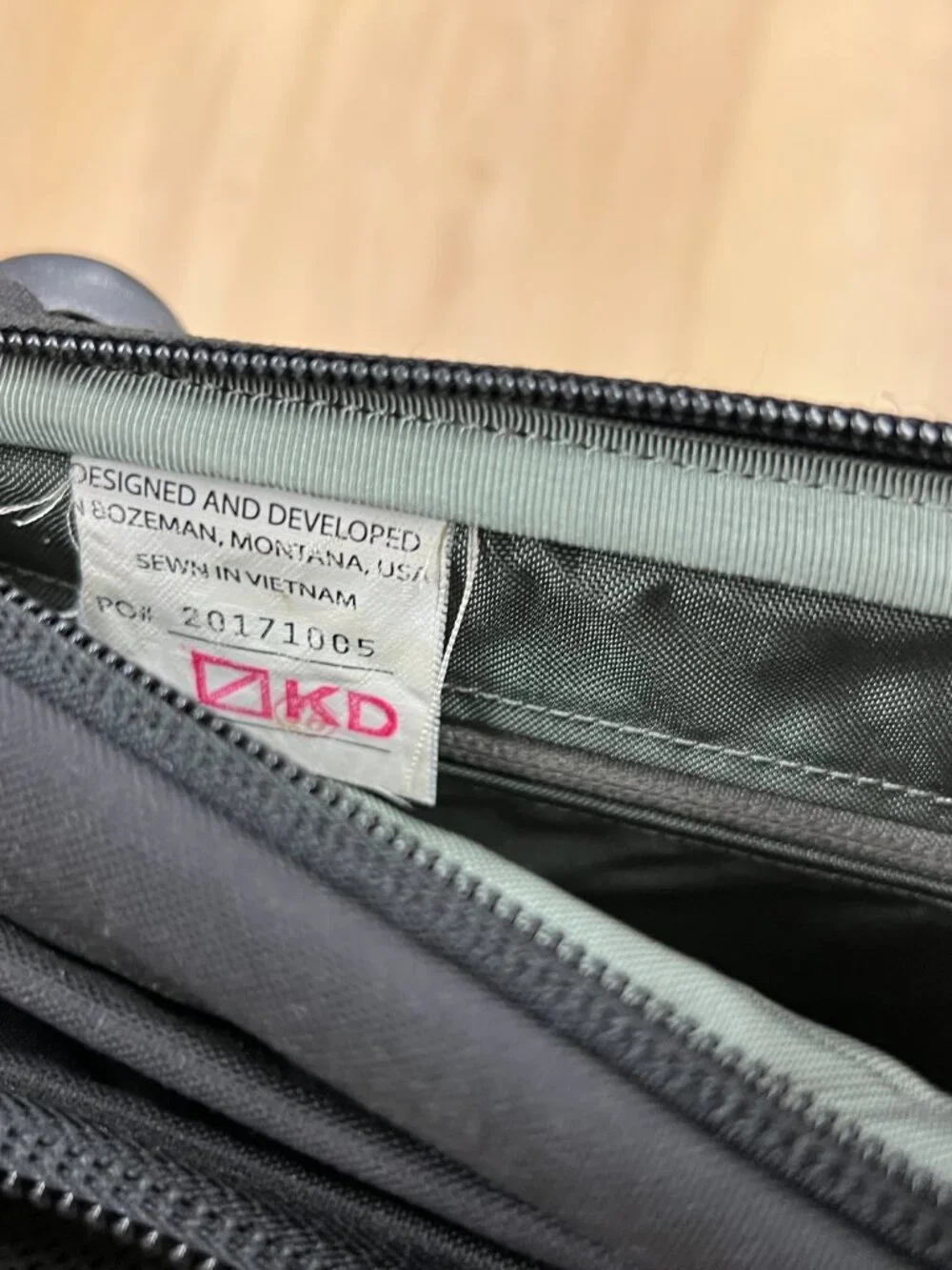 Evergoods CPL 24L Civic Panel Loader V1 black EDC travel bag